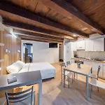 Bed & Breakfast Gli Scorci Di 4*