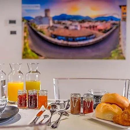 B&B Gli Scorci Di 트렌토