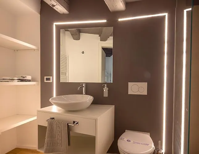 Gli Scorci Di Couette-café 4*